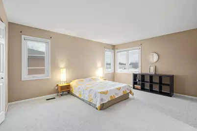 3806 W Devon Avenue, Lincolnwood, IL 60712 - Photo 14