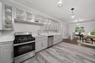 6042 S Talman Ave, Chicago, IL 60629 - Photo 8