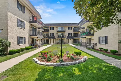 [Address not provided], Oak Park, IL 60302 - Photo 1