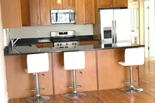 2651 E 74th St, Chicago, IL 60649 - Photo 12