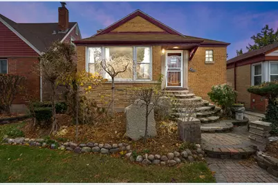 7944 S Trumbull Avenue, Chicago, IL 60652 - Photo 1