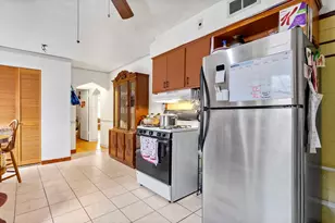 7944 S Trumbull Ave, Chicago, IL 60652 - Photo 8