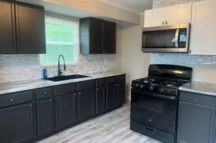264 Arcadia St, Park Forest, IL 60466 - Photo 2