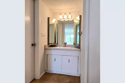 690 Chandler Road #207, Gurnee, IL 60031 - Photo 12