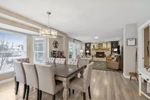 193 White Feather Ln, Gilberts, IL 60136 - Photo 10