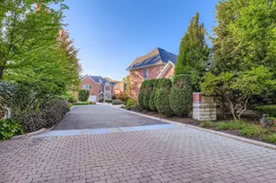 28 Windsor Dr, Elmhurst, IL 60126 - Photo 38