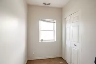 750 E 69th Pl, Chicago, IL 60637 - Photo 14