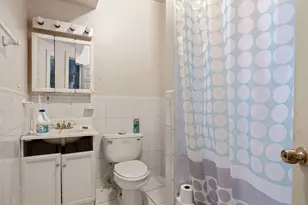 750 E 69th Pl, Chicago, IL 60637 - Photo 12