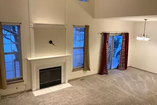 2196 Rossiter Pkwy, Plainfield, IL 60586 - Photo 2