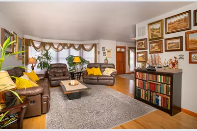 5927 S Natchez Avenue, Chicago, IL 60638 - Photo 4