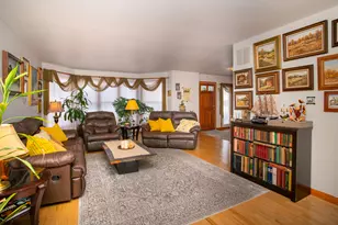 5927 S Natchez Ave, Chicago, IL 60638 - Photo 4