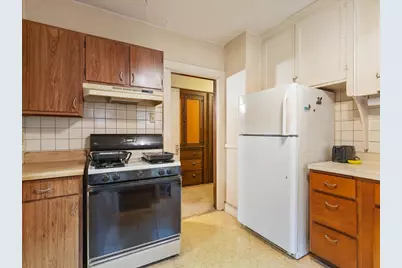 2321 Broadway, Rockford, IL 61104 - Photo 12