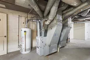 2321 Broadway, Rockford, IL 61104 - Photo 42