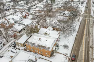 2321 Broadway, Rockford, IL 61104 - Photo 52