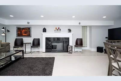 10656 S Oakley Avenue, Chicago, IL 60643 - Photo 34