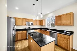 3107 Whitney Rd, Aurora, IL 60502 - Photo 10