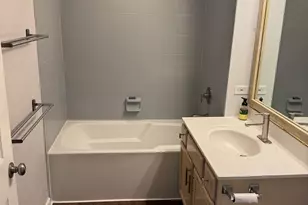 210 N Addison Ave, Elmhurst, IL 60126 - Photo 14