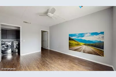 210 N Addison Avenue #202, Elmhurst, IL 60126 - Photo 10