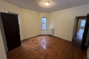 8240 S Clyde Ave, Chicago, IL 60617 - Photo 26