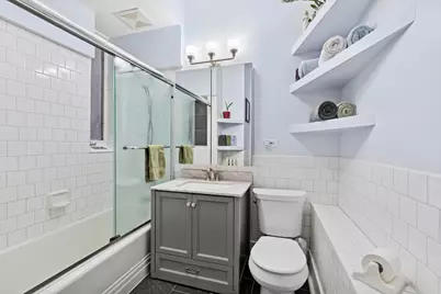 559 W Aldine Avenue #2, Chicago, IL 60657 - Photo 10