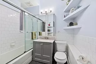 559 W Aldine Ave, Chicago, IL 60657 - Photo 10