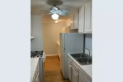 1850 Tall Oaks Drive #2208, Aurora, IL 60505 - Photo 6