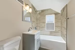 805 Norfolk Ave, Westchester, IL 60154 - Photo 18