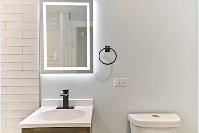 8409 Newland Avenue, Burbank, IL 60459 - Photo 14