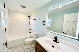 8409 Newland Ave, Burbank, IL 60459 - Photo 20