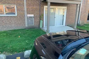 2301 Beau Monde Ln, Lisle, IL 60532 - Photo 2