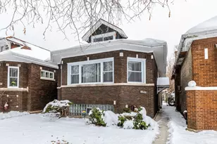 7823 S Indiana Ave, Chicago, IL 60619 - Photo 2