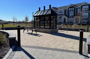 2008 Yellowstone Blvd, Mundelein, IL 60060 - Photo 24