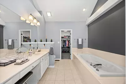 842 N Maple Avenue, Palatine, IL 60067 - Photo 22