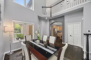 842 N Maple Ave, Palatine, IL 60067 - Photo 4