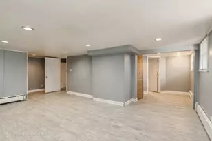 942 Raleigh Rd, Mundelein, IL 60060 - Photo 16