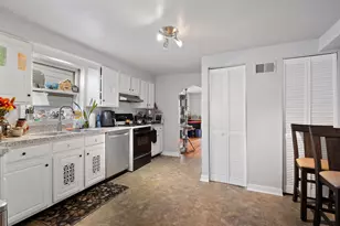 1934 W Race Ave, Chicago, IL 60622 - Photo 14