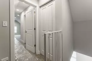 926 W 32nd Pl, Chicago, IL 60608 - Photo 12