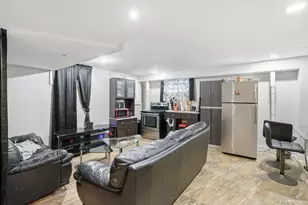 47 W 24th St, Chicago Heights, IL 60411 - Photo 12