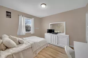 700 Evergreen Ct, Romeoville, IL 60446 - Photo 16