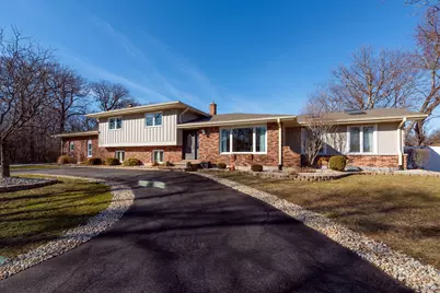 329 Montclare Lane, Wood Dale, IL 60191 - Photo 1