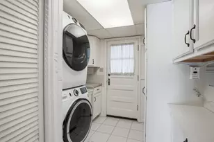 2451 Hawthorne Rd, Homewood, IL 60430 - Photo 22