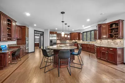 3041 Majestic Oaks Lane, Saint Charles, IL 60174 - Photo 6