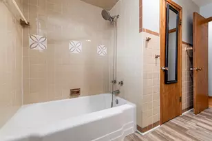 10900 S Rutherford Ave, Worth, IL 60482 - Photo 20