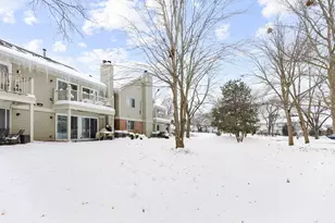 1600 Brittany Ct, Wheeling, IL 60090 - Photo 22