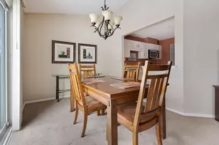 1600 Brittany Ct, Wheeling, IL 60090 - Photo 10