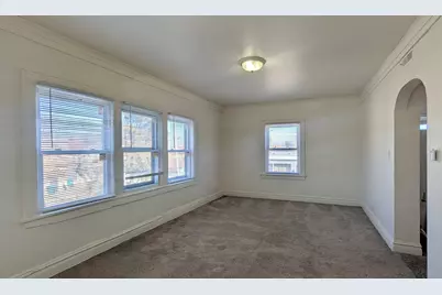 825 W Jefferson Street #2, Joliet, IL 60435 - Photo 2