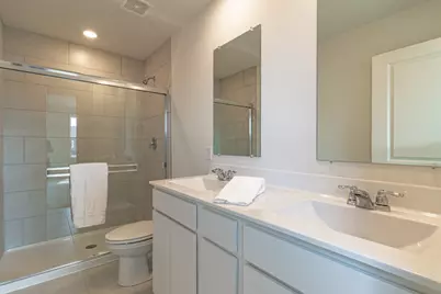 2111 Yellowstone Boulevard #2111, Mundelein, IL 60060 - Photo 14