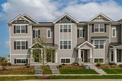 2111 Yellowstone Boulevard #2111, Mundelein, IL 60060 - Photo 1