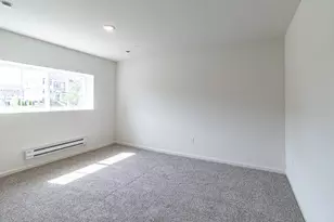 2111 Yellowstone Blvd, Mundelein, IL 60060 - Photo 20