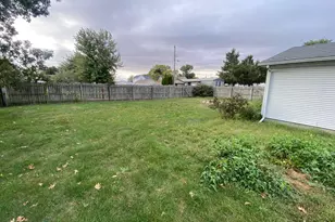 207 S Main St, Fithian, IL 61844 - Photo 16